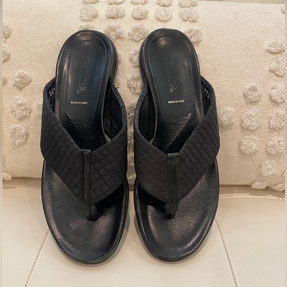 Prada Vintage Black Sandal Flip Flop Leather Quilted Nylon Thick Strap EU 36 1/2 - Picture 1 of 8